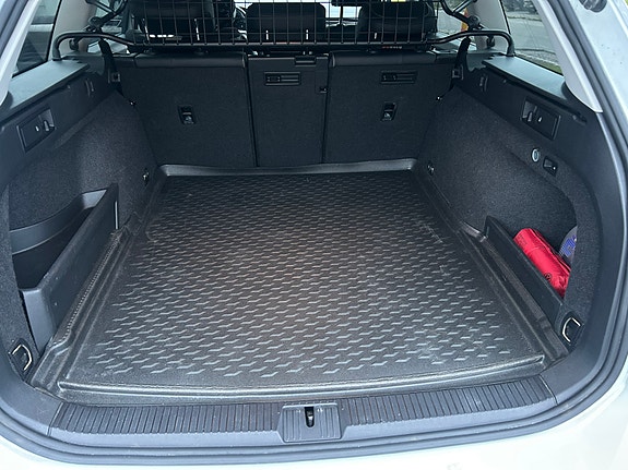 Volkswagen Passat 7 of 7