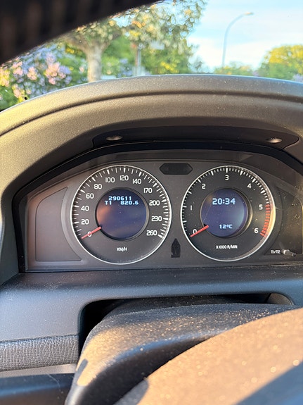 Volvo XC60 9 of 9