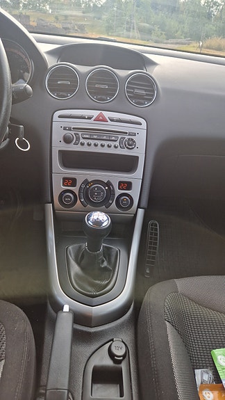 Peugeot 308 7 of 10