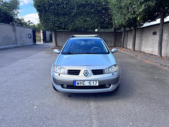 Renault Megane II 4 of 10
