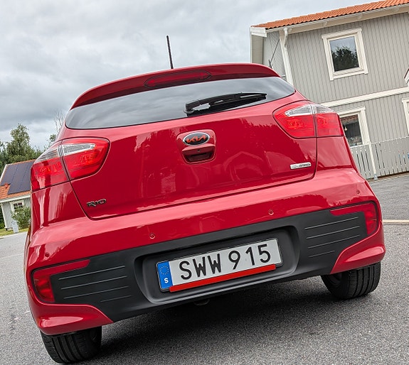 Kia Rio 4 of 6