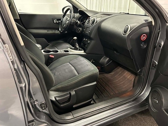 Nissan Qashqai+2 8 of 19