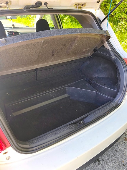 Toyota Auris 9 of 9