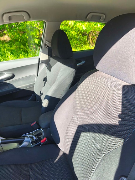 Toyota Auris 3 of 9