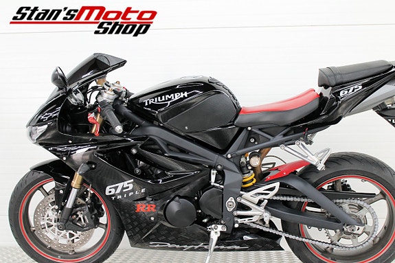 Triumph Daytona 675 13 of 17