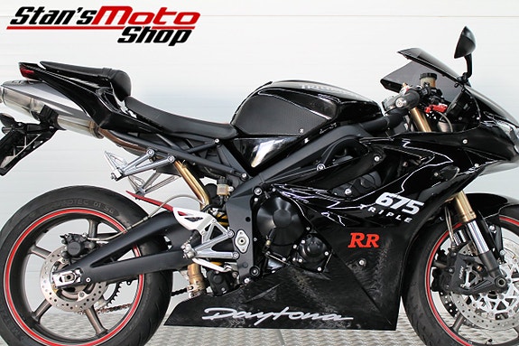 Triumph Daytona 675 5 of 17
