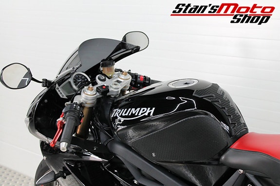 Triumph Daytona 675 15 of 17