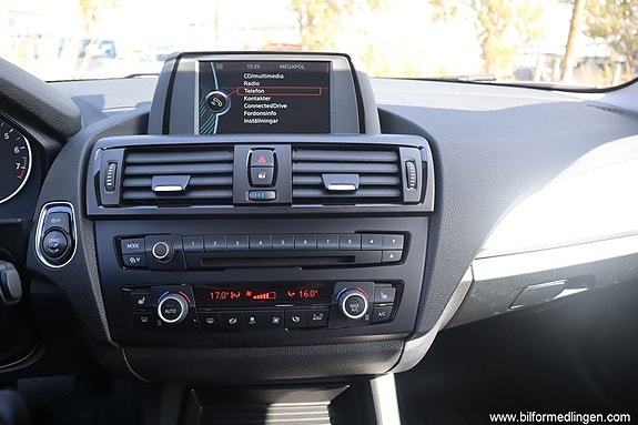 BMW 116i 7 of 17