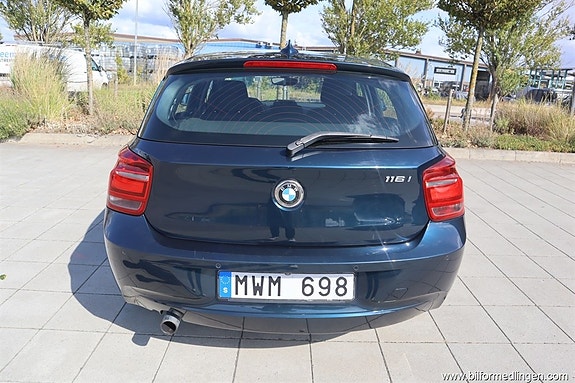 BMW 116i 11 of 17