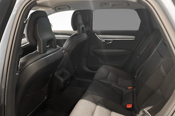 Volvo V90 7 of 18