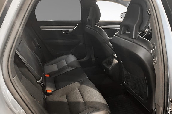 Volvo V90 10 of 18