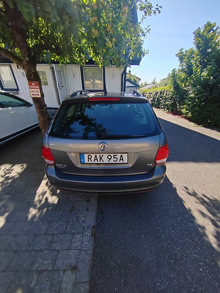 Volkswagen Golf V 4 of 14