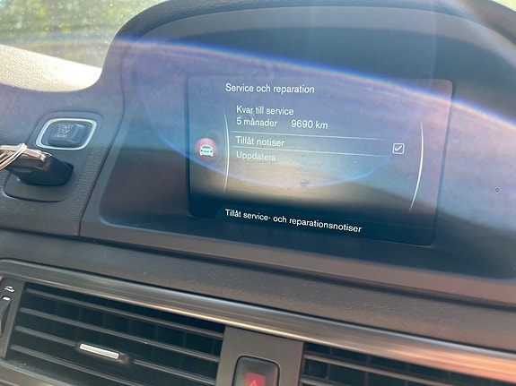 Volvo XC70 11 of 13