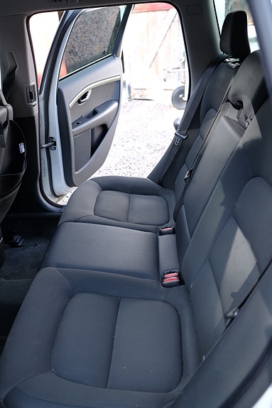 Volvo XC70 9 of 13