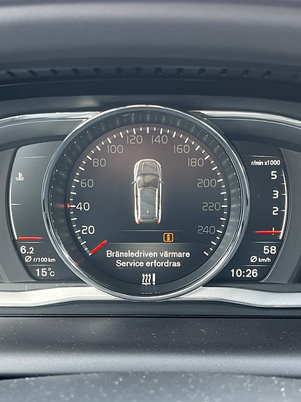 Volvo XC60 8 of 8