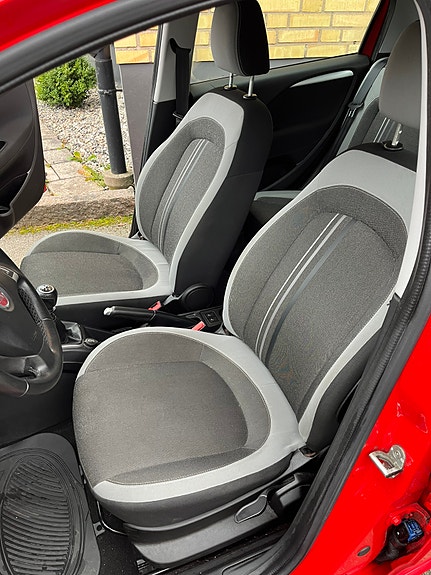 Fiat Punto 5 of 14