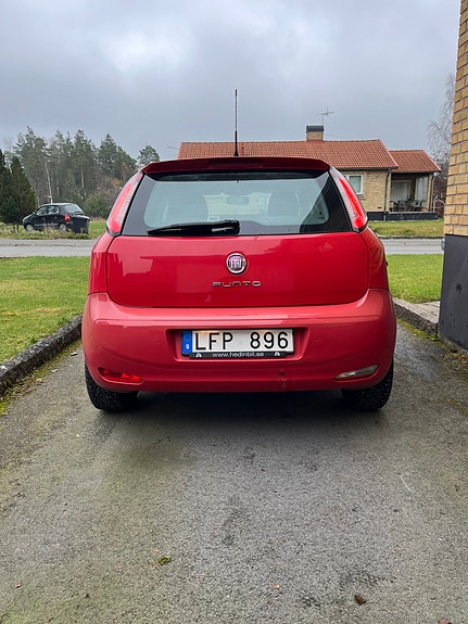 Fiat Punto 3 of 14