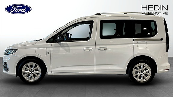 Ford Connect Tourneo 6 of 21