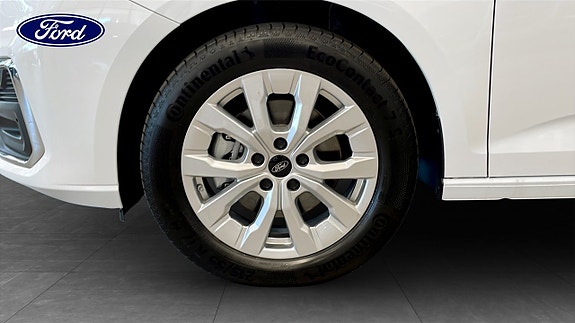 Ford Connect Tourneo 9 of 21