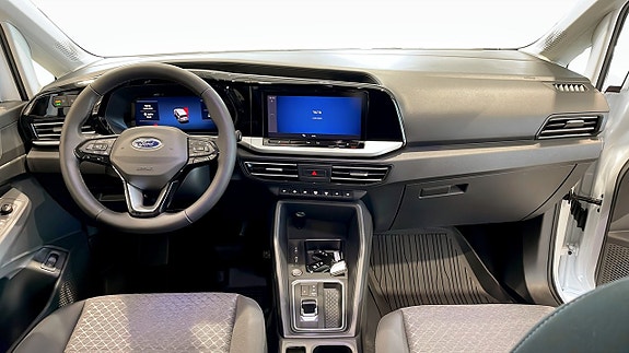 Ford Connect Tourneo 4 of 21
