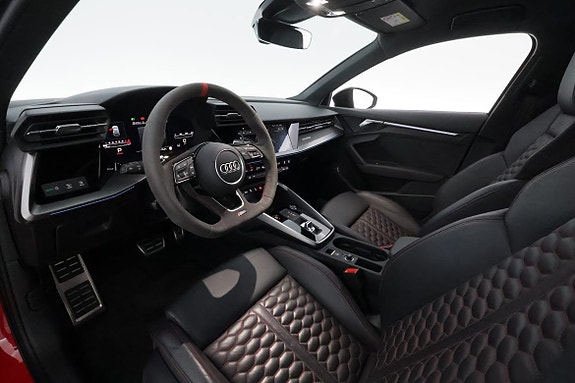 Audi RS3 13 of 30