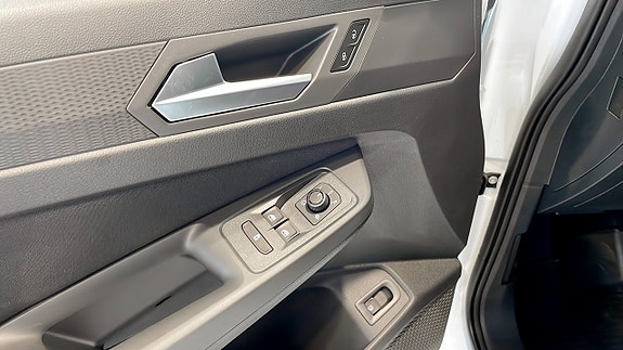 Ford Connect Tourneo 11 of 20