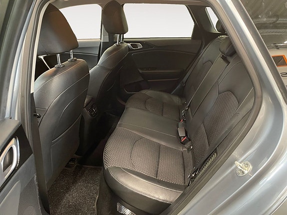 Kia Ceed 14 of 22
