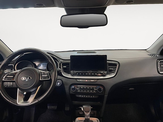 Kia Ceed 10 of 22