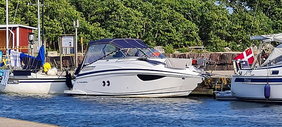 Regal 28 Express 2012 | Volvo Penta 300 hk | 401 h | Mycket gjort 6 of 15