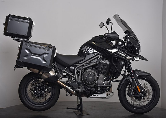 Triumph 1200 XCX | VÄSKOR | NYSERVAD 8 of 19