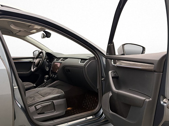 Skoda Octavia Scout 16 of 30