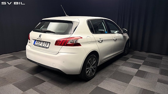 Peugeot 308 3 of 25