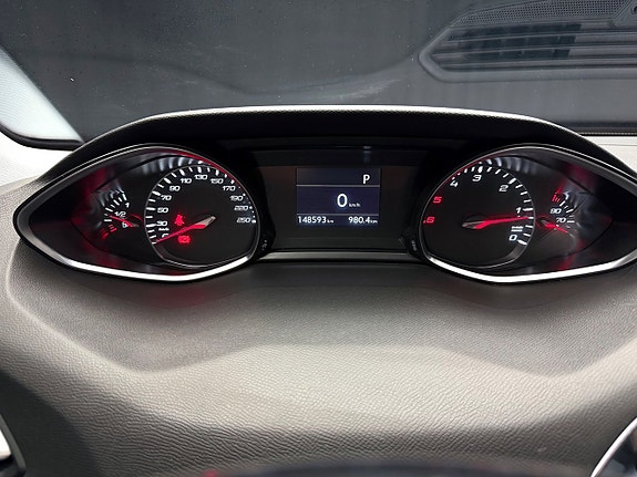 Peugeot 308 15 of 25