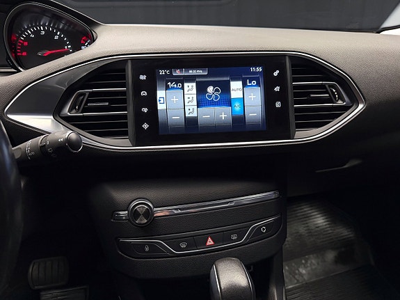 Peugeot 308 18 of 25