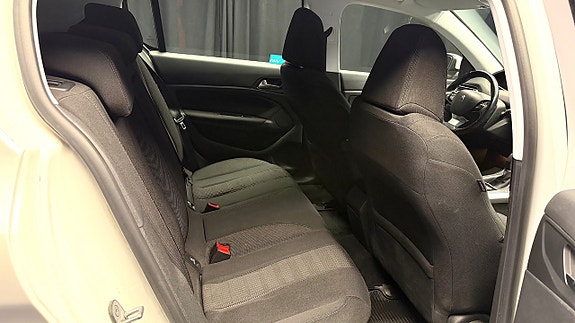 Peugeot 308 10 of 25