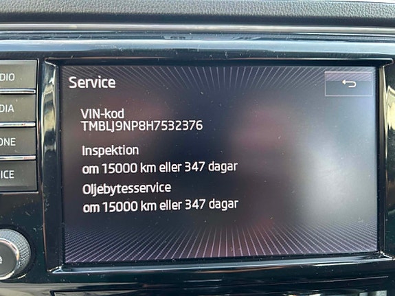 Skoda Superb 16 of 19