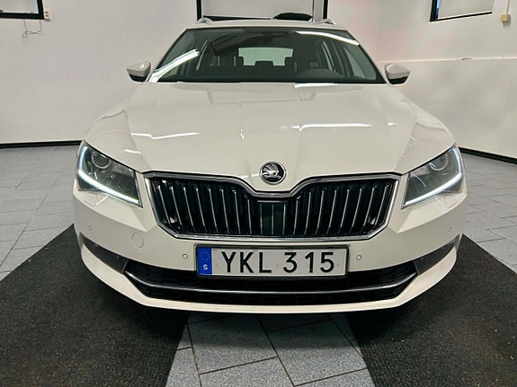 Skoda Superb 5 of 19