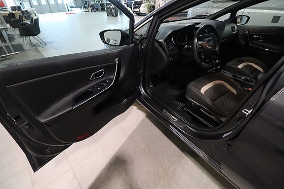 Kia Ceed 6 of 10