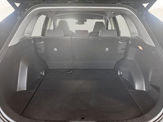 Toyota RAV4 13 of 19