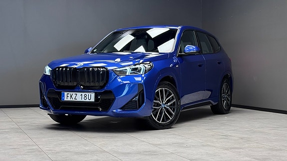 BMW iX1 18 of 25