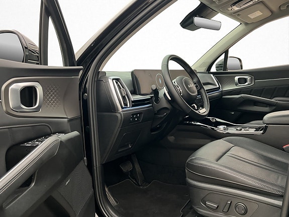 Kia Sorento 10 of 30