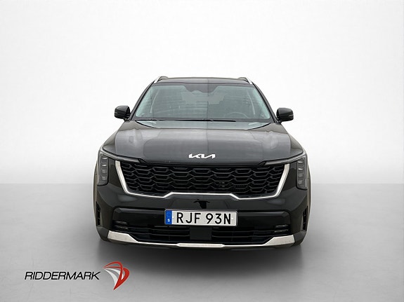 Kia Sorento 2 of 30