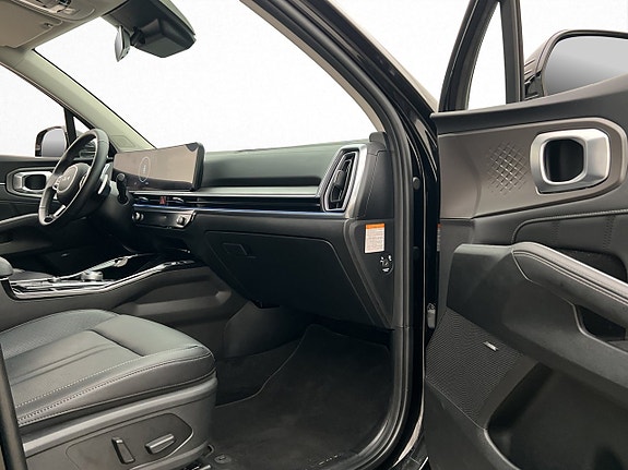 Kia Sorento 26 of 30
