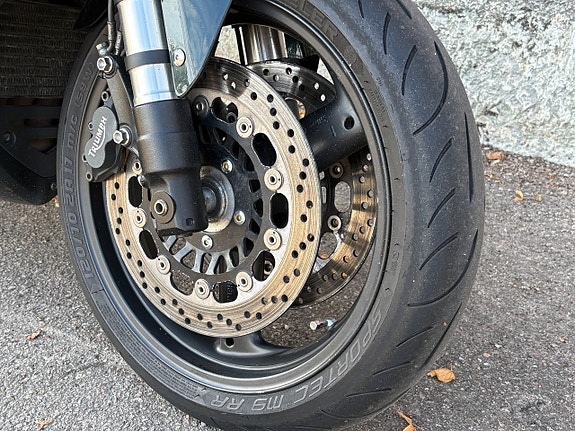 Triumph DAYTONA 955i *SENSOMMARFYND* 7 of 14