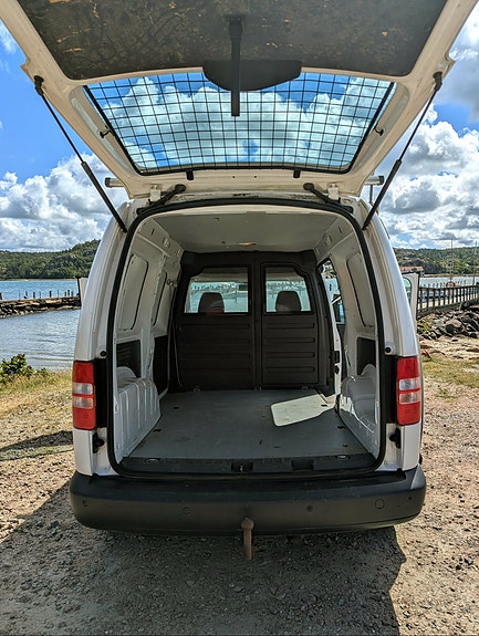 Volkswagen Caddy Maxi 3 of 10