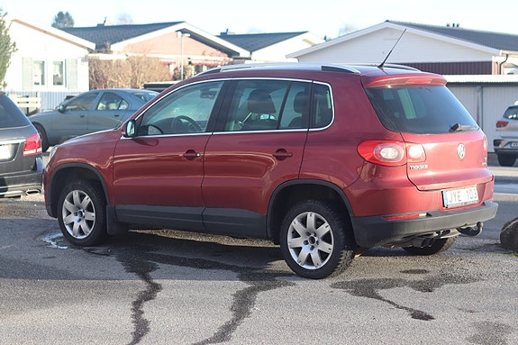 Volkswagen Tiguan 8 of 13