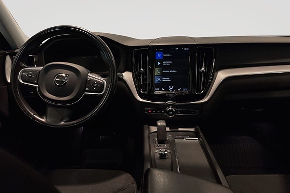 Volvo XC60 8 of 14