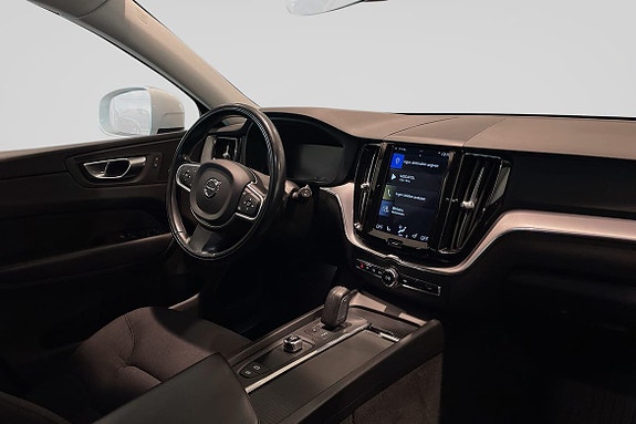 Volvo XC60 9 of 14
