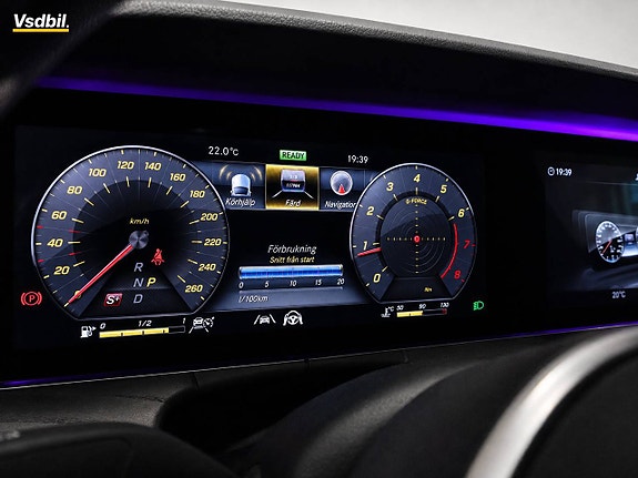 Mercedes-Benz CLS450 17 of 26