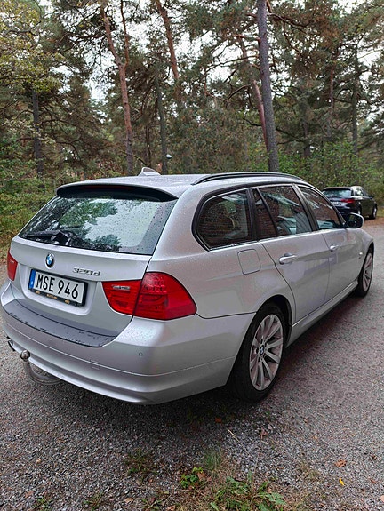 BMW 320d 19 of 22